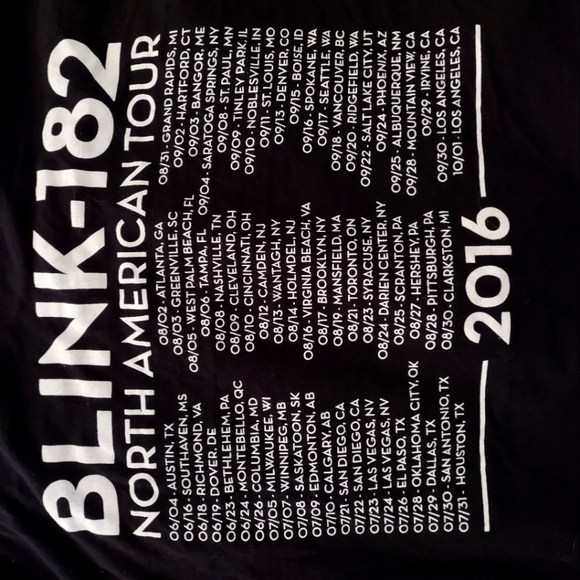 Blink 182 band tee - Picture 2 of 2